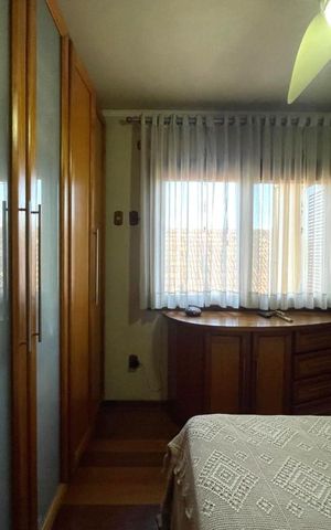 Casa à venda com 213m², 3 quartos e 1 vaga