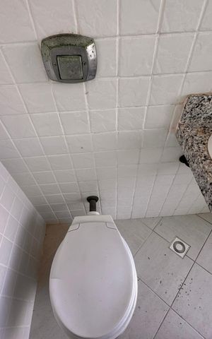 Apartamento à venda com 233m², 4 quartos e 4 vagasLavabo