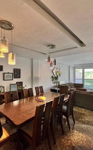 Apartamento à venda com 233m², 4 quartos e 4 vagasSala