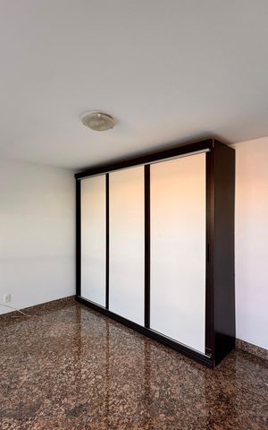 Apartamento à venda com 233m², 4 quartos e 4 vagasSuíte 2