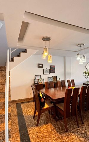 Apartamento à venda com 233m², 4 quartos e 4 vagasSala