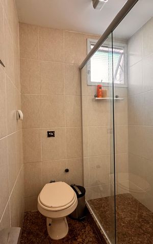 Apartamento à venda com 233m², 4 quartos e 4 vagasSuíte 3 - Banheiro