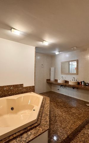 Apartamento à venda com 233m², 4 quartos e 4 vagasSuíte 3
