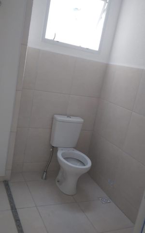 Apartamento à venda com 45m², 2 quartos e 1 vaga Apartamento à venda com 45m², 2 quartos e 1 vagaBanheiro
