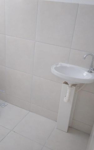 Apartamento à venda com 45m², 2 quartos e 1 vaga Apartamento à venda com 45m², 2 quartos e 1 vagaBanheiro