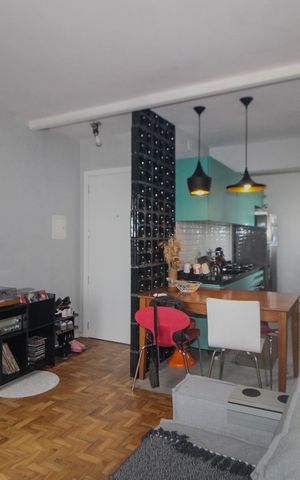 Apartamento à venda com 50m², 1 quarto e sem vaga Apartamento à venda com 50m², 1 quarto e sem vagaSala