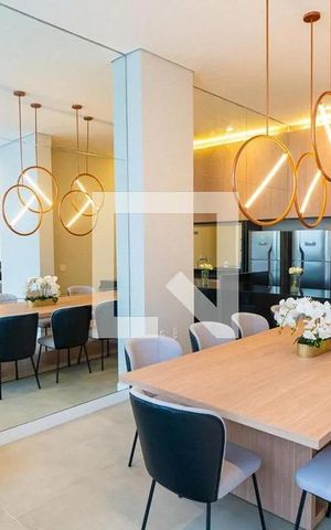 Apartamento para alugar com 58m², 2 quartos e 1 vaga