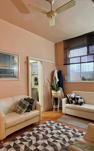 Apartamento à venda com 40m², 1 quarto e sem vagaSala 
