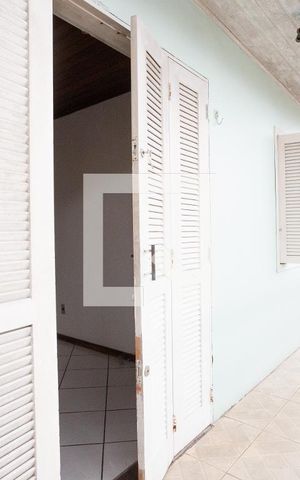 Casa para alugar com 50m², 2 quartos e sem vaga