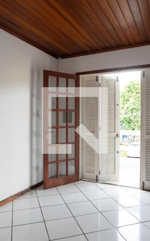 Casa para alugar com 50m², 2 quartos e sem vaga