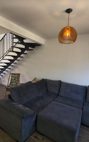 Casa de condomínio para alugar com 84m², 2 quartos e 2 vagas Casa de condomínio para alugar com 84m², 2 quartos e 2 vagasSala