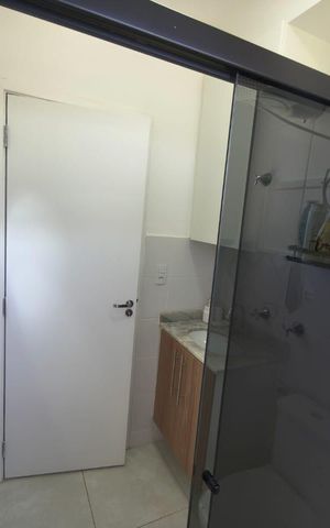Casa de condomínio para alugar com 84m², 2 quartos e 2 vagas Casa de condomínio para alugar com 84m², 2 quartos e 2 vagasBanheiro da Suíte 2