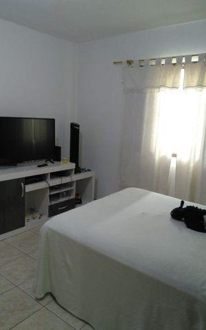 Casa à venda com 148m², 2 quartos e 2 vagas Casa à venda com 148m², 2 quartos e 2 vagasQuarto
