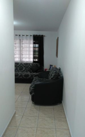Casa à venda com 148m², 2 quartos e 2 vagas Casa à venda com 148m², 2 quartos e 2 vagasSala