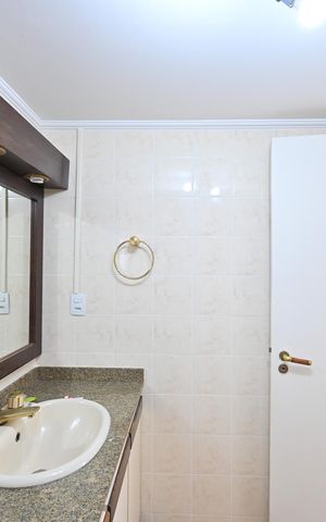 Apartamento à venda com 75m², 2 quartos e sem vagaBanheiro Social