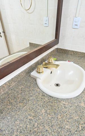 Apartamento à venda com 75m², 2 quartos e sem vagaBanheiro Social