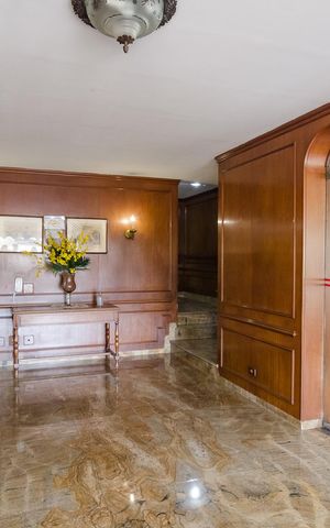 Apartamento à venda com 75m², 2 quartos e sem vaga Apartamento à venda com 75m², 2 quartos e sem vagaHall de Entrada