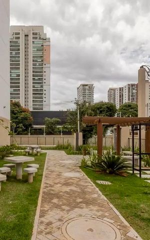 Apartamento à venda com 33m², 2 quartos e sem vagaÁrea comum