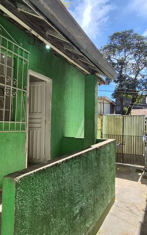 Casa à venda com 70m², 1 quarto e 1 vaga Casa à venda com 70m², 1 quarto e 1 vagaÁrea externa