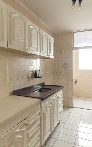 Apartamento à venda com 54m², 2 quartos e 1 vaga Apartamento à venda com 54m², 2 quartos e 1 vagaCozinha