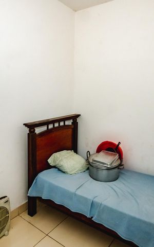 Casa à venda com 240m², 4 quartos e 2 vagasSuíte