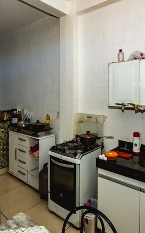 Casa à venda com 240m², 4 quartos e 2 vagasCozinha