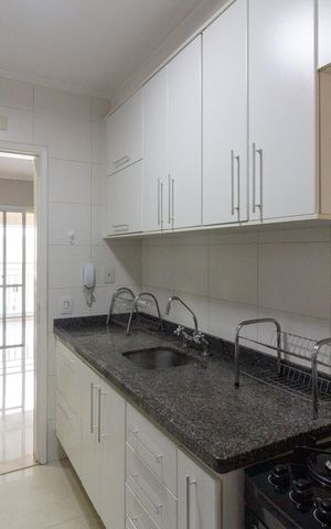 Apartamento para alugar com 92m², 3 quartos e 2 vagasCozinha