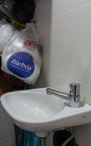 Apartamento para alugar com 92m², 3 quartos e 2 vagasBanheiro da Área de Serviço