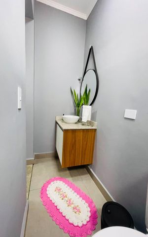 Apartamento à venda com 110m², 2 quartos e 1 vaga Apartamento à venda com 110m², 2 quartos e 1 vagaBanheiro