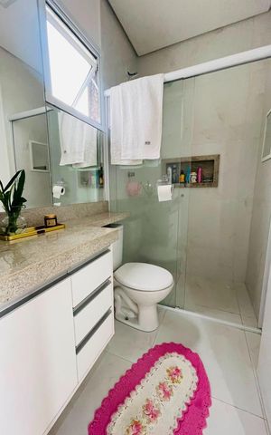 Apartamento à venda com 110m², 2 quartos e 1 vaga Apartamento à venda com 110m², 2 quartos e 1 vagaBanheiro