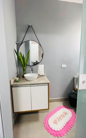 Apartamento à venda com 110m², 2 quartos e 1 vaga Apartamento à venda com 110m², 2 quartos e 1 vagaBanheiro