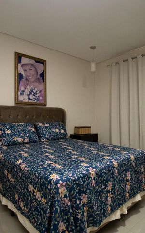 Casa à venda com 350m², 2 quartos e 3 vagasSuíte