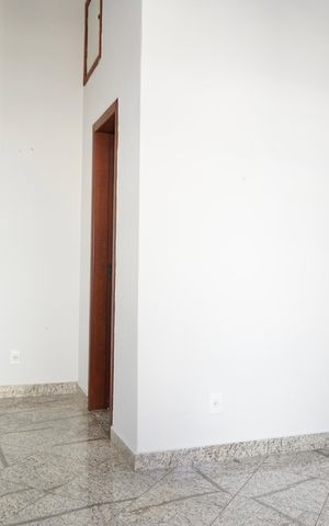 Casa à venda com 240m², 5 quartos e 2 vagas Casa à venda com 240m², 5 quartos e 2 vagasEdícula - Suíte Individual 1