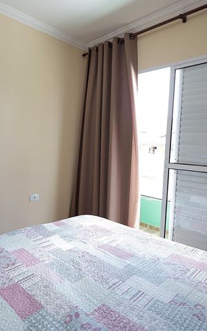 Casa à venda com 150m², 3 quartos e 2 vagas Casa à venda com 150m², 3 quartos e 2 vagasQuarto 3