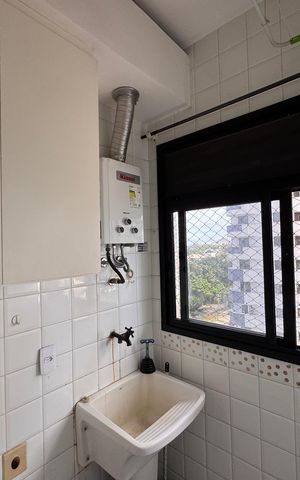 Apartamento à venda com 74m², 2 quartos e 1 vaga Apartamento à venda com 74m², 2 quartos e 1 vagaCozinha e Área de Serviço