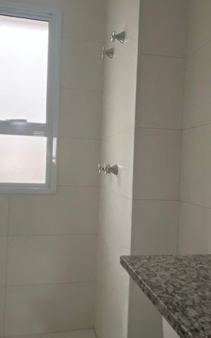 Apartamento à venda com 87m², 3 quartos e 2 vagas Apartamento à venda com 87m², 3 quartos e 2 vagasBanheiro 1