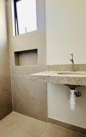 Apartamento à venda com 60m², 2 quartos e 2 vagasBanheiro da Suíte 2