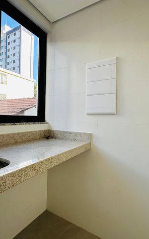 Apartamento à venda com 60m², 2 quartos e 2 vagasÁrea de Serviço