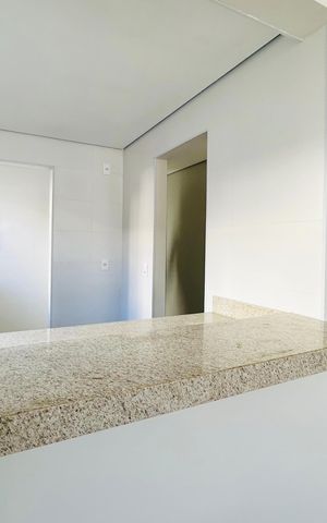 Apartamento à venda com 60m², 2 quartos e 2 vagas Apartamento à venda com 60m², 2 quartos e 2 vagasCozinha