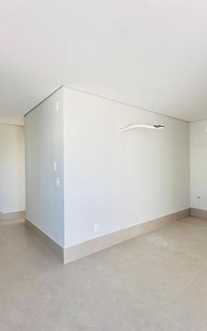 Apartamento à venda com 124m², 3 quartos e 2 vagas Apartamento à venda com 124m², 3 quartos e 2 vagasSala de Estar
