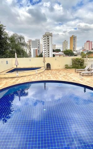 Apartamento à venda com 64m², 2 quartos e 2 vagasÁrea comum - Piscina