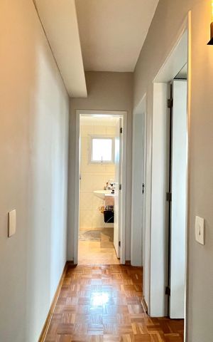 Apartamento à venda com 64m², 2 quartos e 2 vagasCorredor