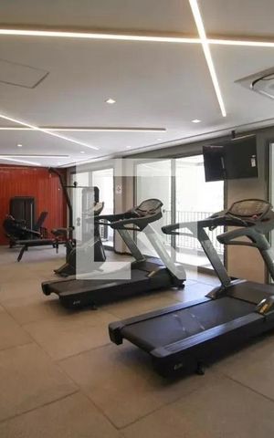 Studio à venda com 25m², 1 quarto e sem vaga Studio à venda com 25m², 1 quarto e sem vagaÁrea comum - Academia