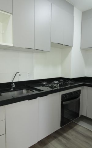 Apartamento à venda com 34m², 2 quartos e sem vaga Apartamento à venda com 34m², 2 quartos e sem vagaSala / cozinha