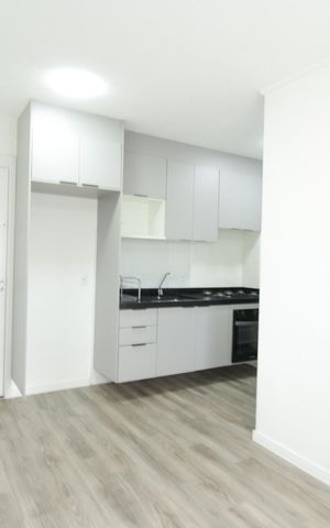 Apartamento à venda com 34m², 2 quartos e sem vaga Apartamento à venda com 34m², 2 quartos e sem vagaSala / cozinha