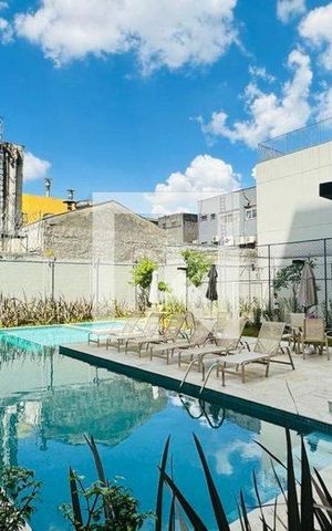 Apartamento à venda com 34m², 2 quartos e sem vaga Apartamento à venda com 34m², 2 quartos e sem vagaPiscina