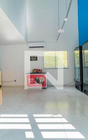 Apartamento para alugar com 50m², 2 quartos e 1 vaga Apartamento para alugar com 50m², 2 quartos e 1 vagaMini Mercado