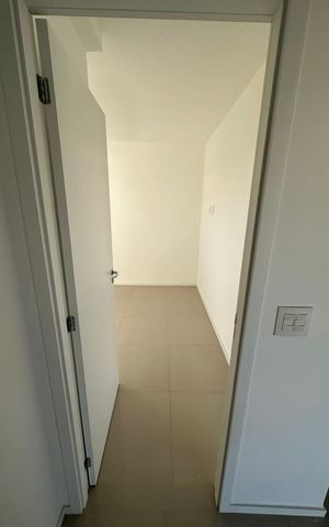 Apartamento para alugar com 76m², 3 quartos e 2 vagas Apartamento para alugar com 76m², 3 quartos e 2 vagasCorredor