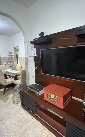 Casa de condomínio à venda com 186m², 4 quartos e sem vagaSala 2