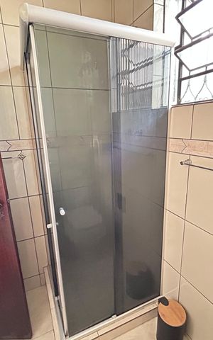 Casa de condomínio à venda com 186m², 4 quartos e sem vagaBanheiro 2